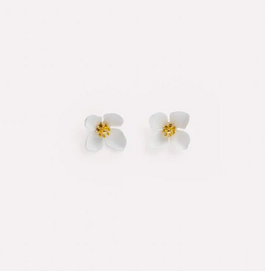 Fauna White Flower Earrings