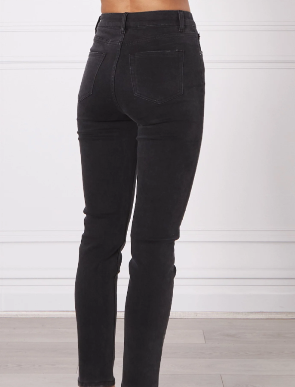 Olivia Mom Jeans designed by Monaco Jeans